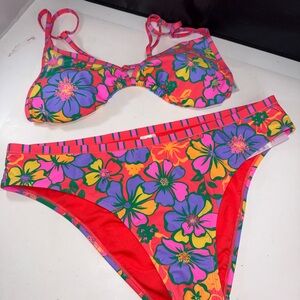 Neon Bright Wild Fable Floral Bikini 1X bottom XL Adjustable top stunning